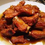四川家常红烧排骨(麻辣スペアリプ煮込み)（友誼食府）