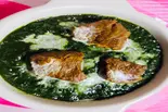サグチキンカレー / Sag Chicken Curry.（本格インド料理MAHALAYA）