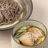 鴨ねぎざる（温つゆ）（東京とろろそば 横浜美しが丘店）