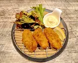 Bigで良質なカキフライ（肉酒場にゃぶ）