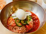 ビビン冷麺（韓国料理ベコパ 高円寺支店）