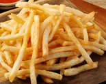 山盛りフライドポテト A pile of French fries（ケバブ TORICO(トリコ) 飯田橋店）