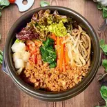鶏そぼろビビンバChicken Soboro Brown rice bibimbap（KOC 韓国料理）