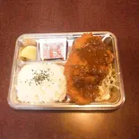 ヤングとんかつ定食（とんかつの店ミヤコ）