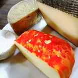 スペイン産チーズ4種類盛り合わせ（スペインバル ラ・ピカーダ・デ・トレス Spain Bar La Picada de tres）