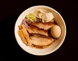 全部のせラーメン(麺屋やま 本町店)