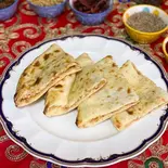 キーマナン Keema Naan（インド料理 マユール）