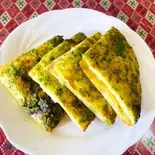 バジルチーズナンBasil Cheese Nan（エベレスト・ロティー・カフェ）