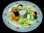 セロリと海鮮炒め（新中華李記）