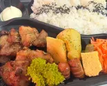 若鶏のからあげ弁当/目玉焼き（蔵前堂）