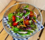 おなかすいた。の日替わりサラダ (Salad)（おにぎり屋 おなかすいた。）