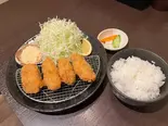 大粒 牡蠣フライ定食(とんかつ さくたろう)