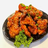 辛ヤンニョムチキン14P Spicy Yangnyeom Chicken 14P 매운양 념치킨14P（韓国フライドチキン立川店）