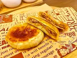 牛肉饅頭牛肉饼（豆早点GINZA）