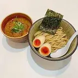 味玉辛つけ麺(麺屋なる戸)
