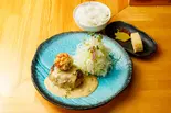 ポークハンバーグ弁当(わさびクリームソース)（花ひらく）
