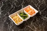 ナムル三種（焼肉極本店）