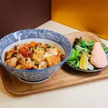 シンチャオミークアンXIN CHAO MÌ QUẢNG(Vietnamese Noodle)（バインミーシンチャオ川口朝日店）