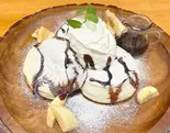 しろいパンケーキ【チョコ&バナナ】(しろいパンケーキとみずいろレモネード)