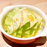 やみつき塩キャベツ（豚丼専門店 会心の肉撃 総本店）