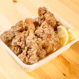 メガ盛りからあげ丼（デカ盛り弁当 はるき 大通店【唐揚げ弁当屋】）