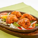 チキンティッカ 2P  chicken tikka 2p（アジアンレストランマウンテン 浦安店）