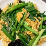 ニラと玉子炒め（圓縁園飯店）