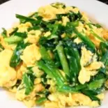 ニラと玉子炒め（中華料理王者）