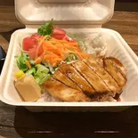 マグロステーキ丼(アディロンダックカフェ)