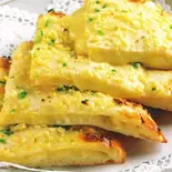 [05] Garlic Cheese Nan/Garlic Cheese Nan（Sumitra Asian Dining）