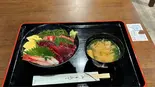 生本マグロ入り海鮮丼弁当(海鮮居酒屋 樹樹)