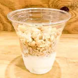 ヨーグルトデザート(白)Yogurt dessert (white)(毎日パフェ Mainichi pafe)