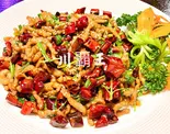 豚肉の細切りと唐辛子の香味炒め【香辣肉糸】（川覇王）