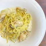 [menu限定]広島県産カキとあおさのクリームソース（<名物もちもち生パスタ>スマイルオンザテーブル妙蓮寺）