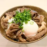 和牛すき焼き丼 / Wagyu Sukiyaki Rice Bowl（肉割烹 心）