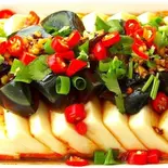 ピータン豆腐(皮蛋豆腐)（聚香源）