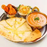 ハニーチーズナンセット Honey Cheese Naan Set（ゴクルインドレストラン福大前Gokul Indianrestaurant）