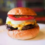 チーズバーガー（FLASHBACK CAFE）