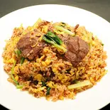 牛バラと青菜の辛味チャーハン（永利 池袋西口店）