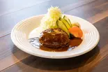 ハンバーグステーキ（洋食ダイニングSalut）