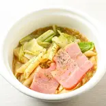厚切りベーコンとキャベツのスープパスタ(ごちそうスープパスタKitchen「ごちすぱ」)