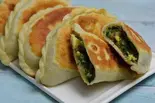 韭菜盒子(ニラもち)3個入り（中崋苑）
