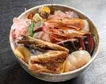 特盛7色丼（仙石すし(本店)）