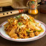 チョーミンチキン(やきそば) chicken chowmin（New Delhi Spice）