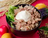 豚のすたみな丼(約150g)（豚とほうれん草のポパイ丼 大阪肉物語）