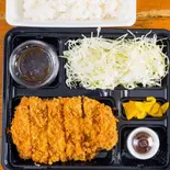 ソースとんかつ弁当 Pork Cutlet Bento Box（豚屋食堂福大前店）