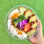 食べて綺麗になるサラダボウル（チキンワークス白金・福岡西新店）