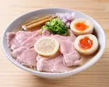 特製 淡色醤油の貝ダシ中華そば（中華そば那由多）