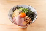 煮干しまぜそば 炙りレアチャーシュー丼セット（中華そば那由多）