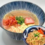 沖縄そば(バラ肉入り)ジューシーセット（沖縄居酒屋81-31）